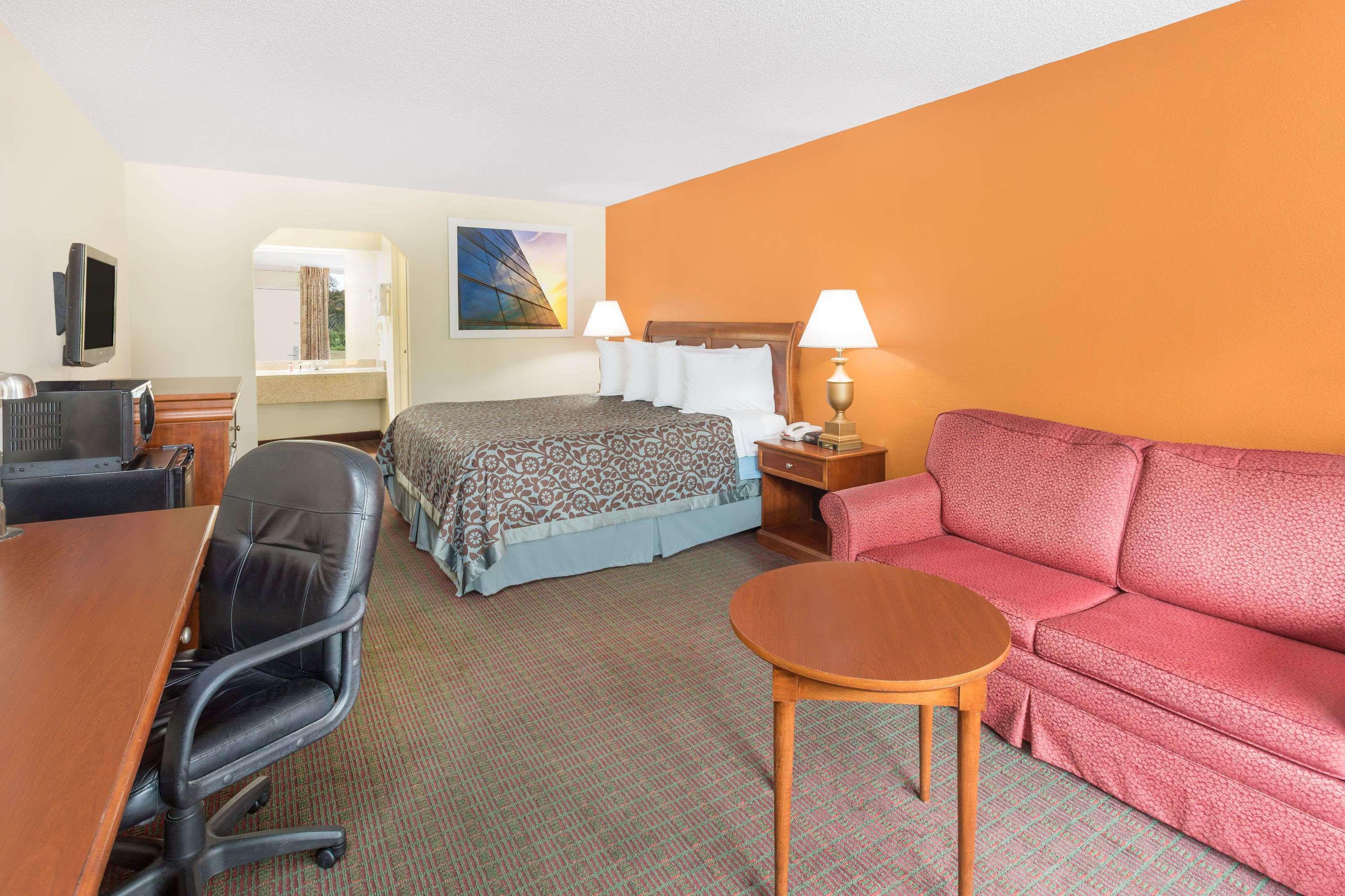 Days Inn By Wyndham Orangeburg South Kültér fotó